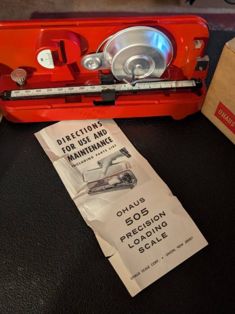 VINTAGE OHAUS MODEL 505 MECHANICAL BEAM BALANCE SCALE IN ORIGINAL BOX